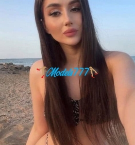 Kelli_8079