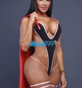 Mia_3206