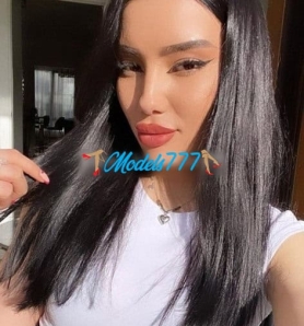 Angela_8021