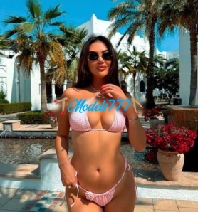 Vicky_4565